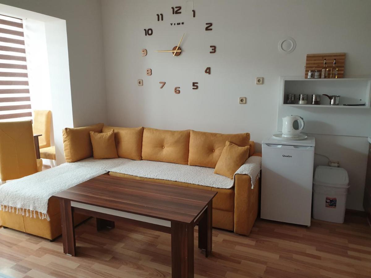 Sky Apartments Strumica Ngoại thất bức ảnh