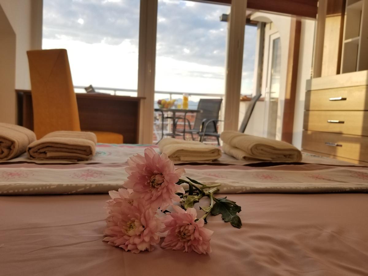 Sky Apartments Strumica Ngoại thất bức ảnh